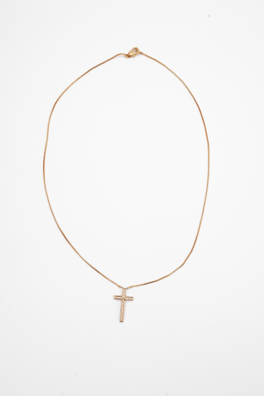 Cross On Box Chain – Crystal Haze Jewelry